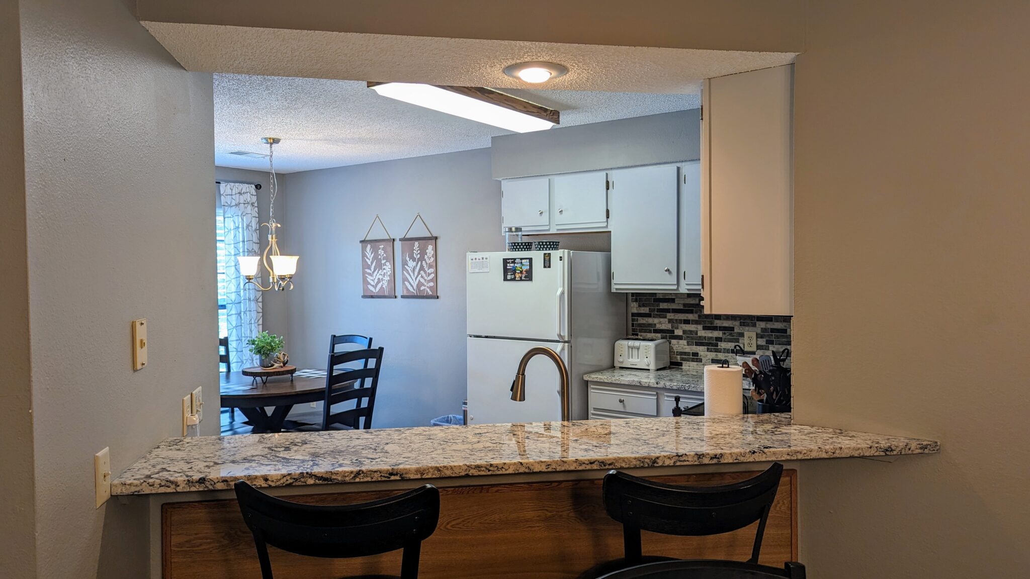 Lakeside Landing / 1 King Bed . 1 Queen Bed . 2 Full Bath . Sofa ...