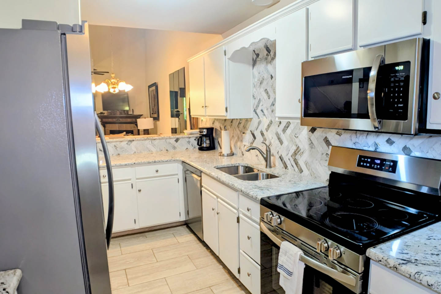 LakeviewLuxury7