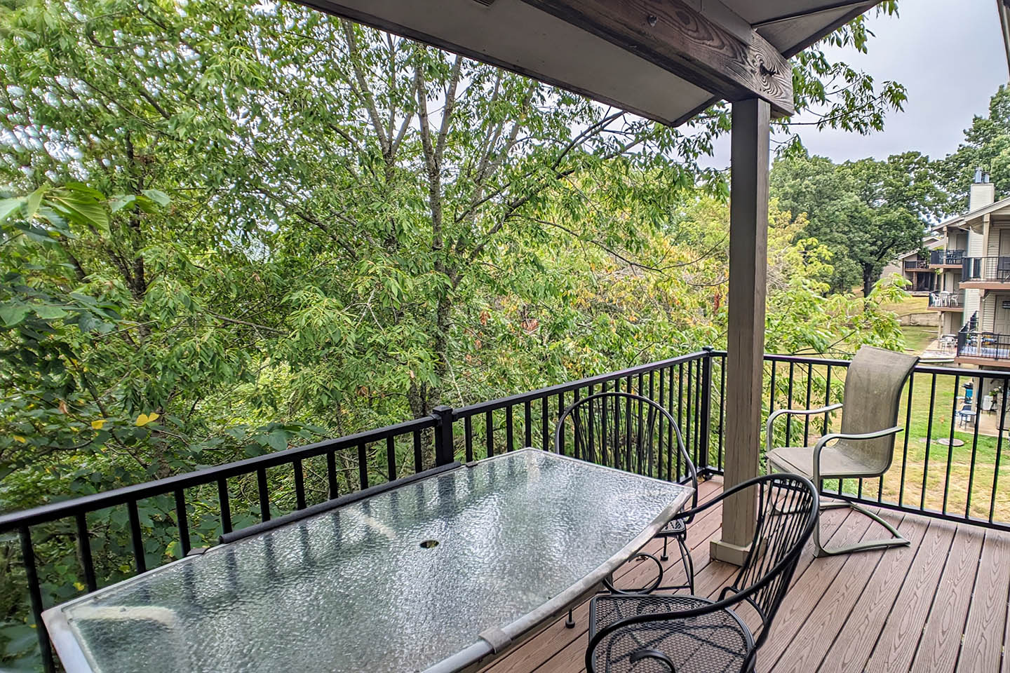 treetop patio 2