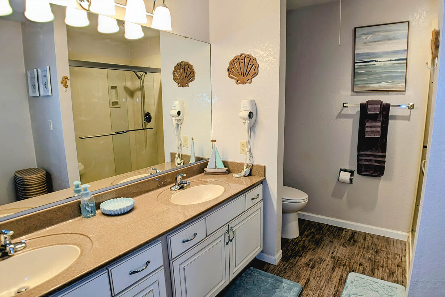 taneyPointe_Mst bath 1