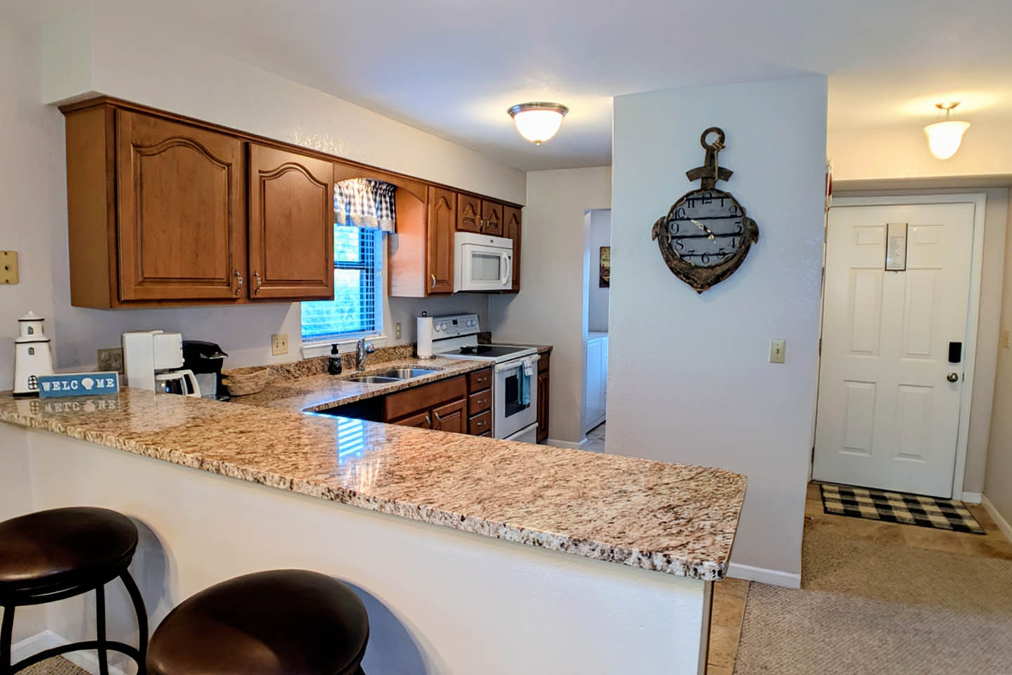 taneyPointe_kitch 2