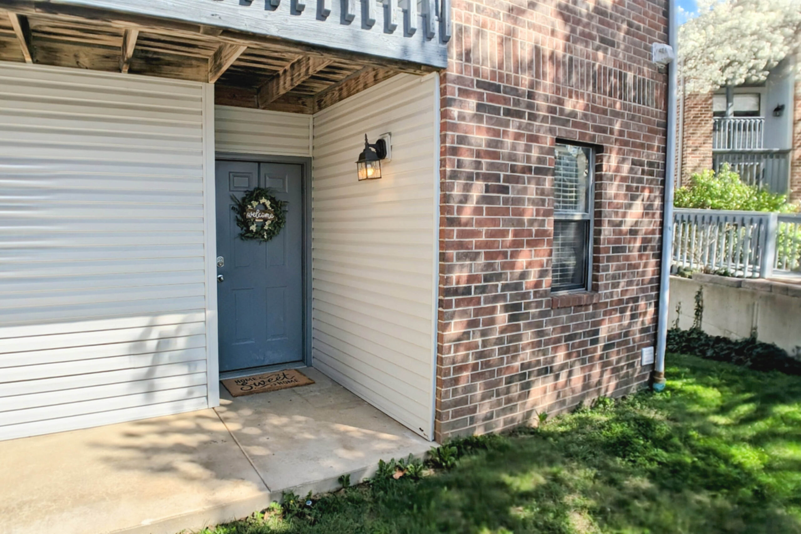 51-4 exterior entrance