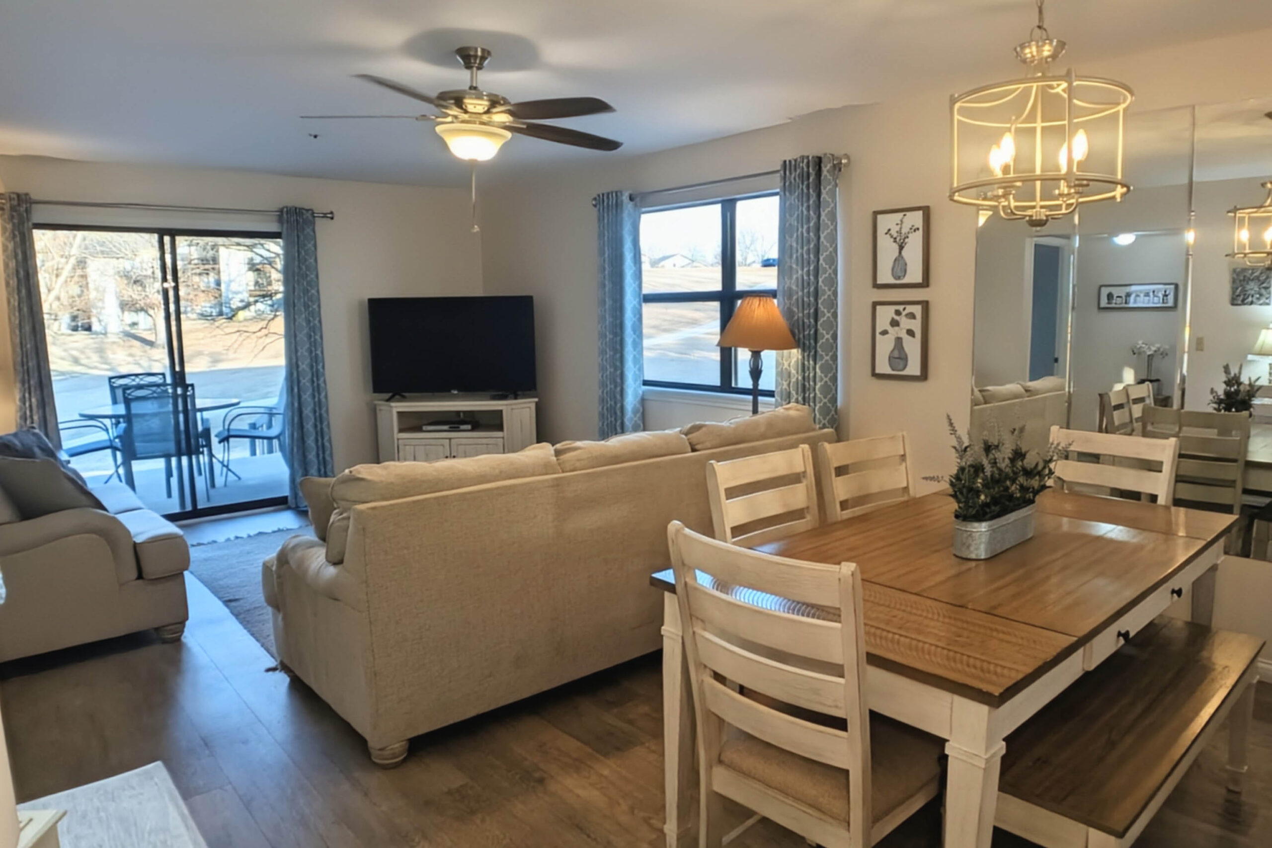 PXL_20260209_224451911.MP~2